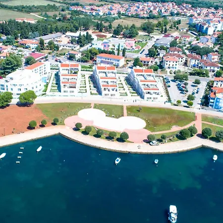 Garden Palace - Vitamin Sea With Teracce *