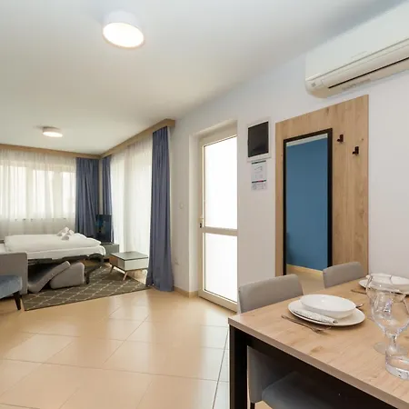 Garden Palace - Vitamin Sea With Teracce