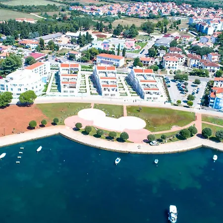 Garden Palace - Vitamin Sea With Teracce *