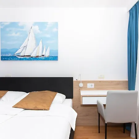 Garden Palace - Vitamin Sea With Teracce Apartamento