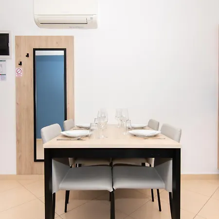 Garden Palace - Vitamin Sea With Teracce Apartamento *